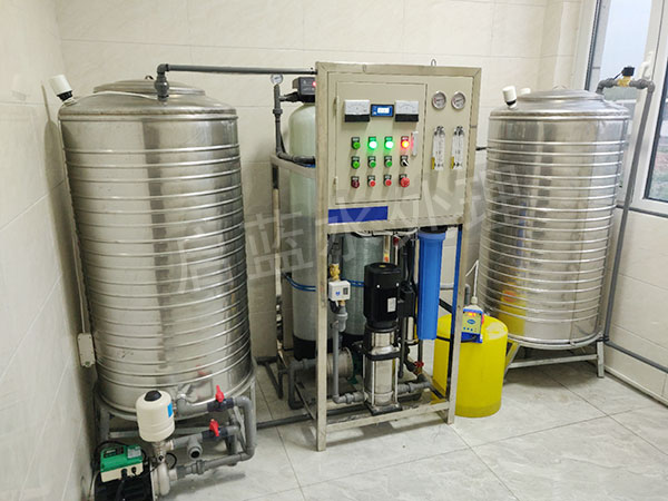 ɽ�|ʡ�H����ĳ�hУʳ�Æμ����B͸����